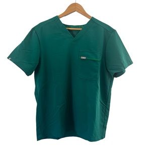 FIGS Leon Cargo Scrub Top Emerald Green L